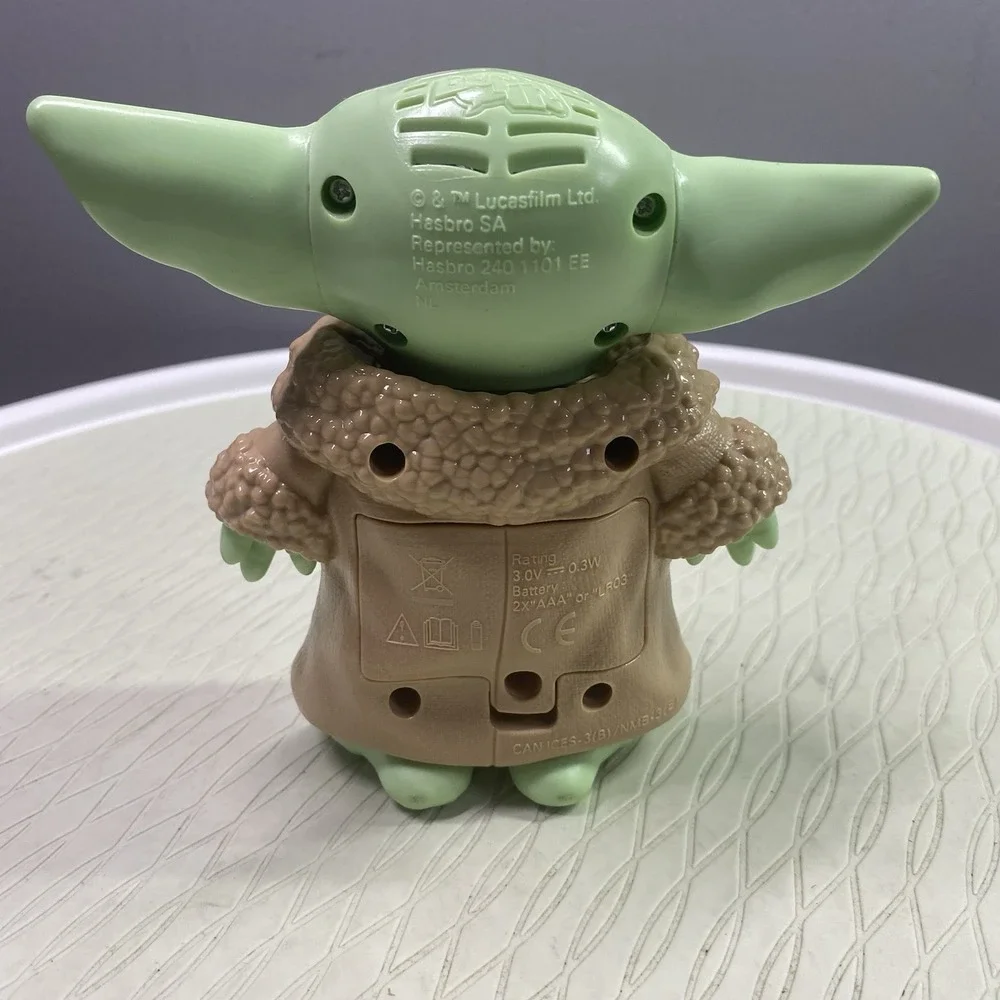 Bop It! Star Wars Mandalorian The Child Edition Baby Yoda-WORKS! Needs Batteries